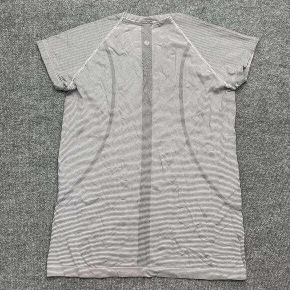 Lululemon Shirt Womens 12 Black White Stripe Swiftly Tech Short Sleeve Running - Picture 2 of 8